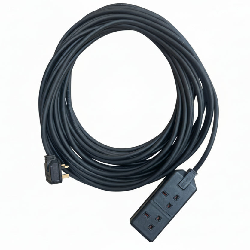 This heavy duty 13A extension lead is a tidy way to power two appliances from a single UK mains outlet.